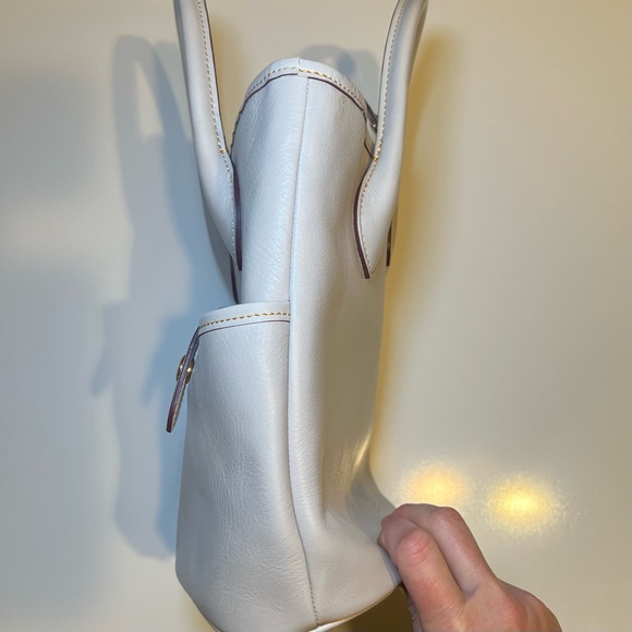 Dooney & Bourke Florentine Leather Satchel Bucket Handbag Purse Tote Ecru White - Picture 8 of 11